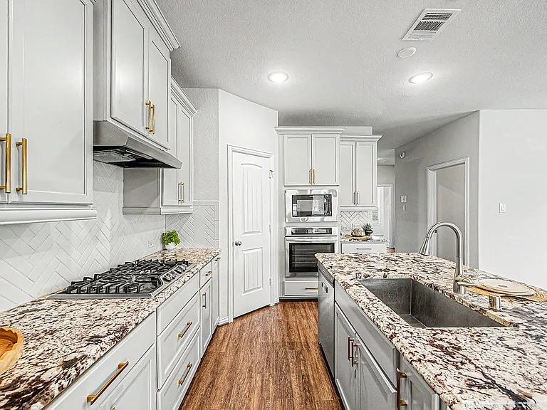 209 Cambria Green Ln — Photo 14
