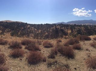 23012 Monroe Ln, Tehachapi, CA 93561