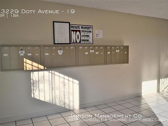 3rd image of 13229 Doty Ave APT 19