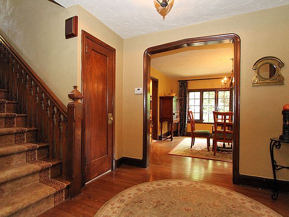2nd image of 25 Mayhew Dr