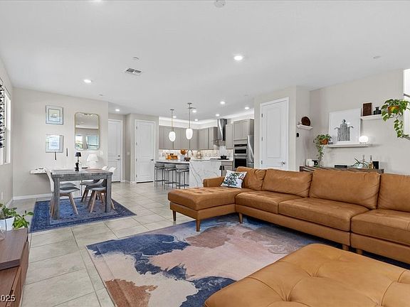 5th image of 11629 Cedar Shore Ave