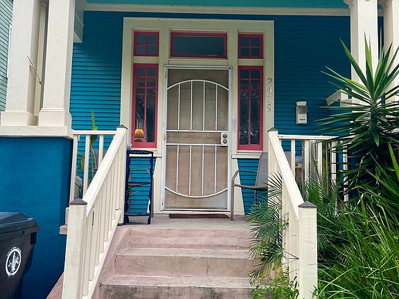4th image of 2419 Laharpe St