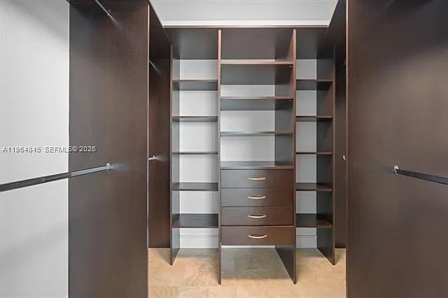 665 NE 25th St #1502 — Photo 15