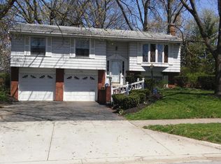 136 Fairdale Ave, Westerville, OH 43081
