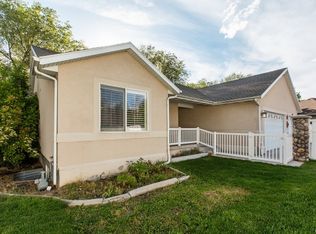 1270 E Grove Hollow Ct, Salt Lake City, UT 84121
