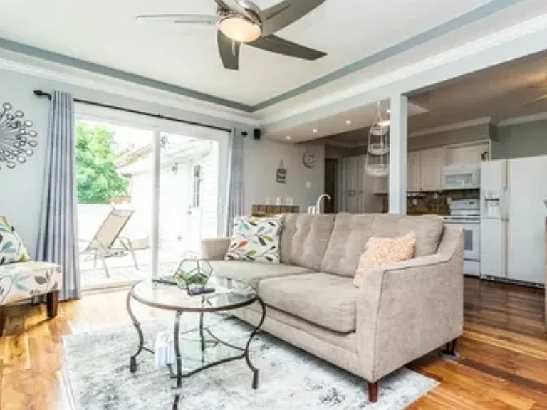 192 Wallace Dr — Photo 10