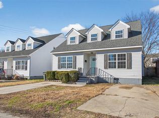 3 Calhoun St, Hampton, VA 23669