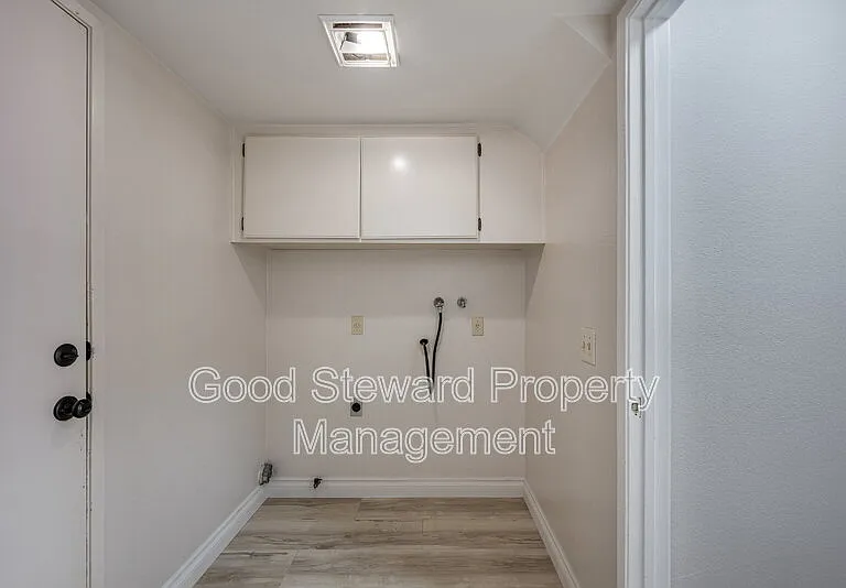 734 Morita Dr — Photo 27