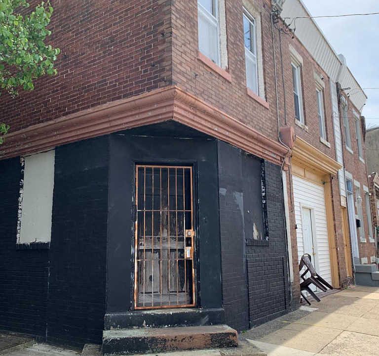 1st image of 3961 N Fairhill St