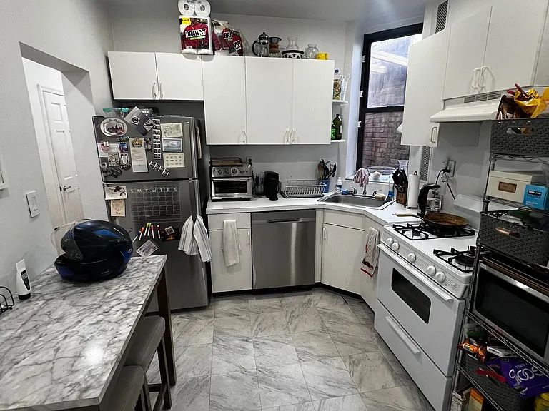 1376 3rd Ave #5F — Photo 9