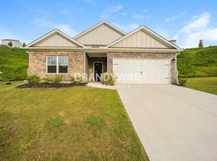 6124 Nathaniel Ln, Fairburn, GA 30213