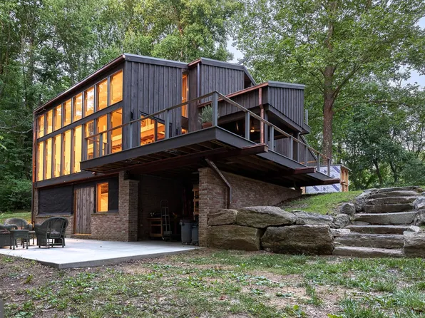 16220 Falls Rd, Monkton, MD 21111