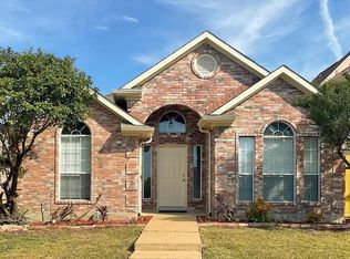 2405 Baretta Dr, Mesquite, TX 75181