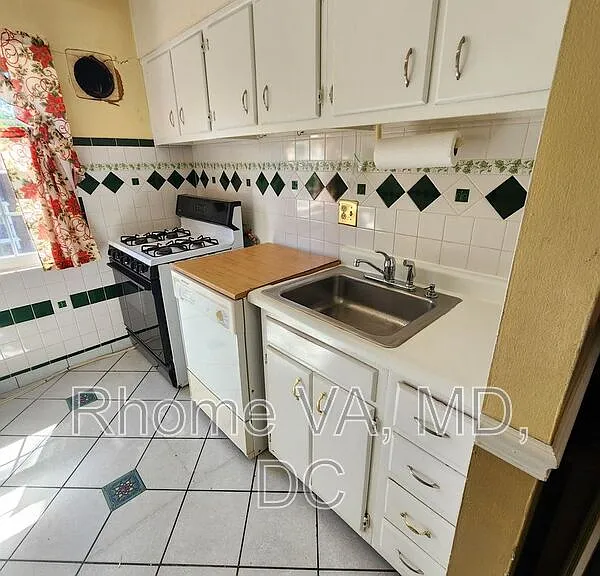 9473 Fairfax Blvd #301 — Photo 4