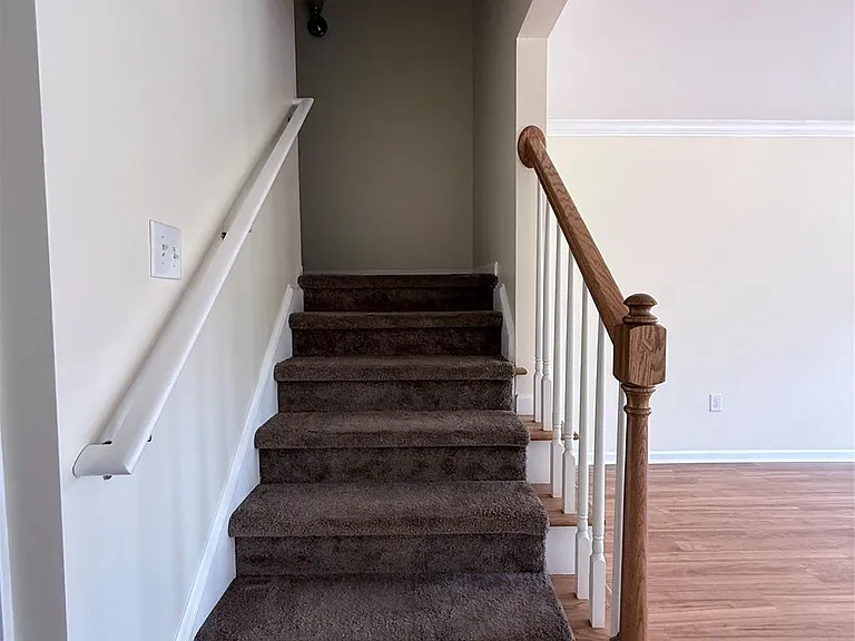 1416 River Dr — Photo 7