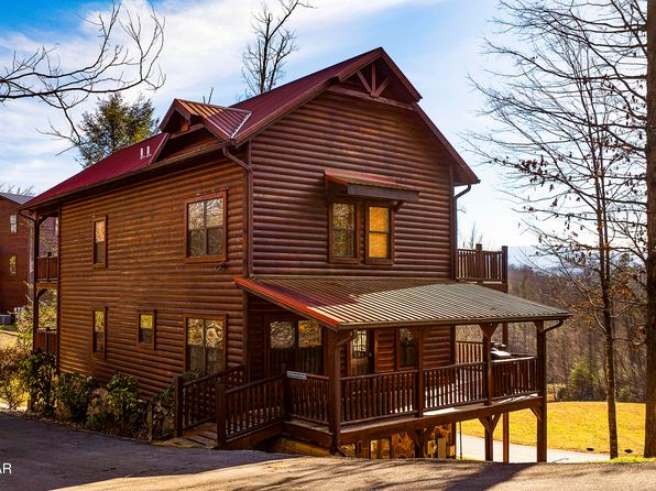 1838 Elk Springs Way, Gatlinburg, TN 37738
