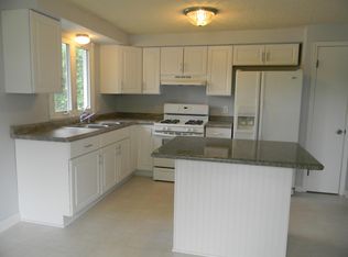 1570 Center Rd, Buffalo, NY 14224