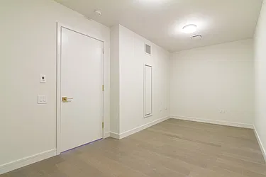 Rented by ER (DO NOT USE)