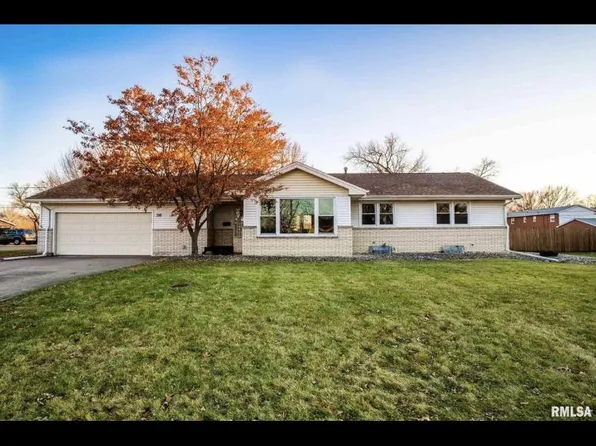316 E Birchwood St, Morton, IL 61550