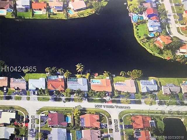 2nd image of 4081 NW 115th Ter
