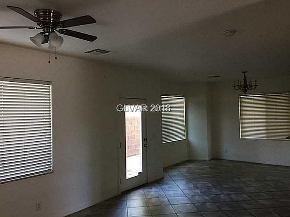 4th image of 10802 Avenzano St