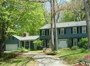 21 W Colonial Rd, Wilbraham, MA 01095