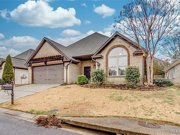 2nd image of 4351 Evangeline Way