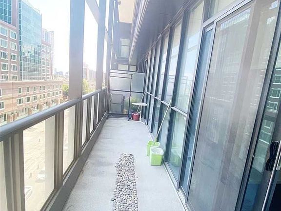4th image of 101 Charles St E #815