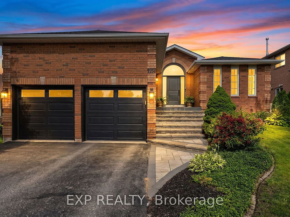 1st image of 129 Golden Meadow Rd