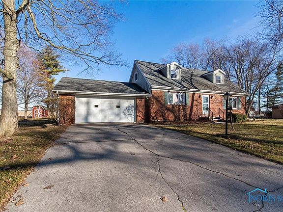 3rd image of 3516 Gaslight Dr