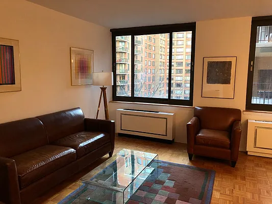 Rented by Level Group | media 19