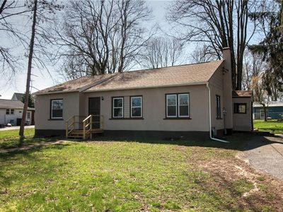 10 River Rd, Seneca Falls, NY, 13148