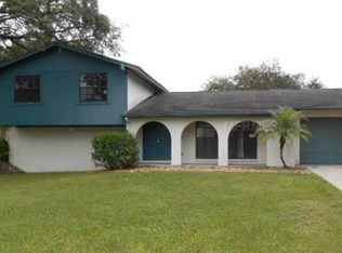 1318 Foggy Ridge Pkwy, Lutz, FL 33559