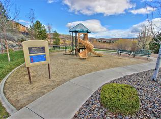 4702 Wood Thrush Ln, Sparks, NV 89436