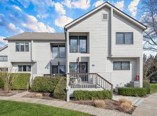 68 W Water St #1, Sag Harbor, NY 11963