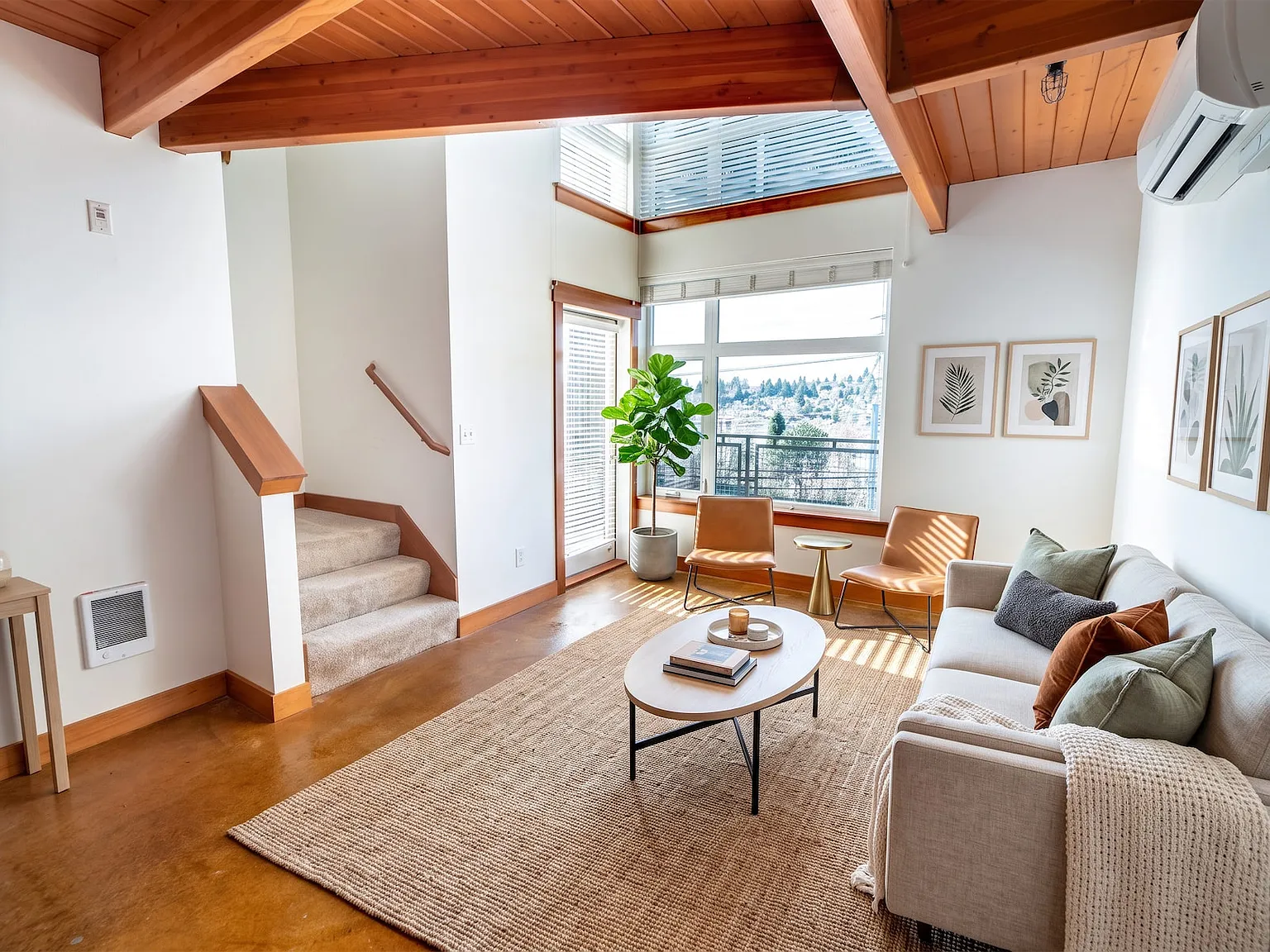 Union Bay Lofts — Photo 1