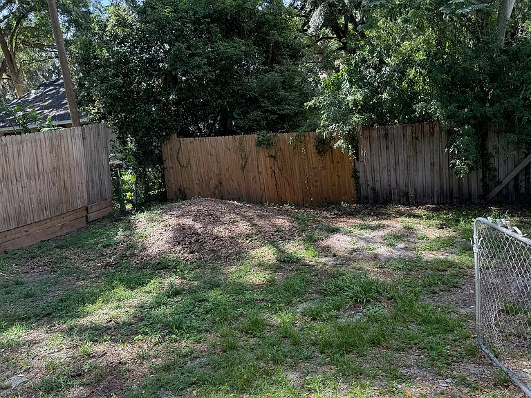 2522 Alexa Ct — Photo 32