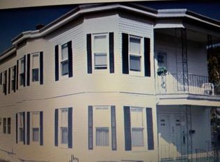 10 Carleton St, Revere, MA 02151