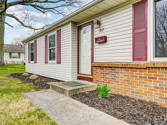 4th image of 717 Penny Ct