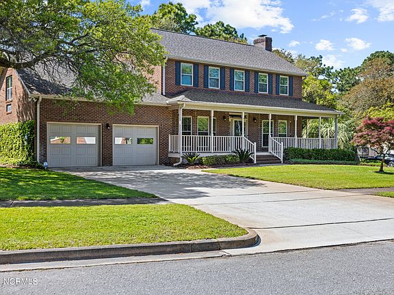 2nd image of 1413 Bexley Drive