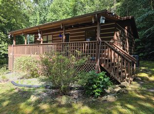 (Undisclosed Address), Cosby, TN 37722