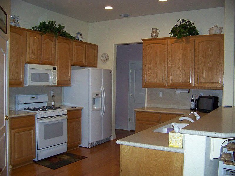 2nd image of 1103 Burghley Ln