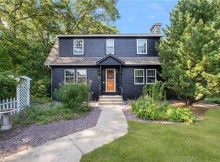 2 Haywood Rd, Coventry, RI 02816