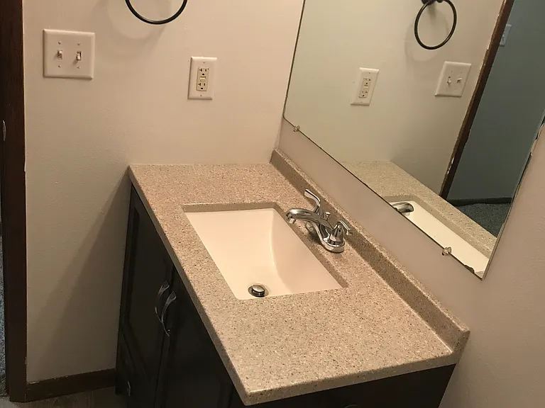 608 NE Wanda Dr #608 — Photo 9