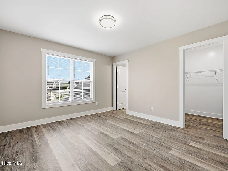 649 Abigail Taylor Dr #B — Photo 19