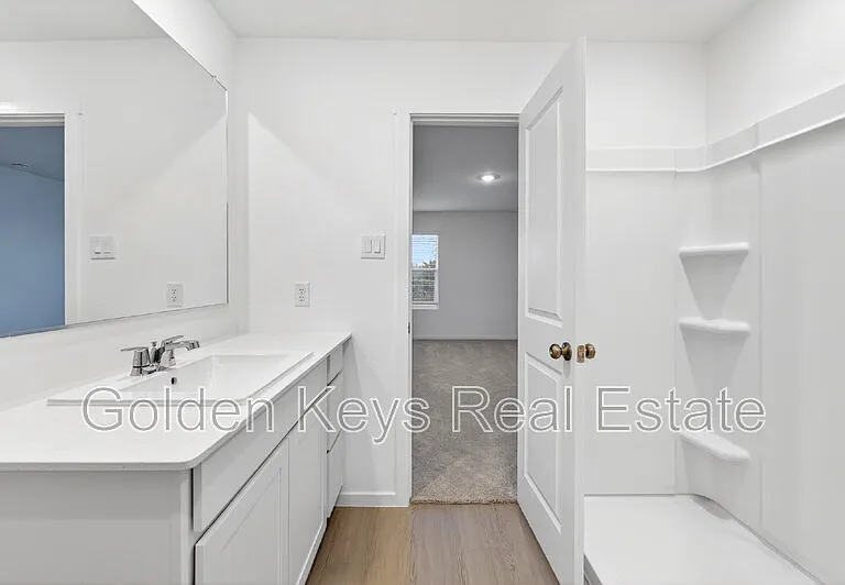 10212 Regal Bend Ln — Photo 33