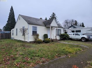 365 25th St, Springfield, OR 97477