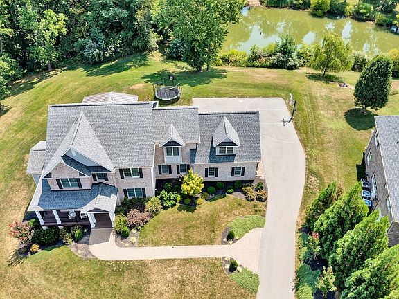 5th image of 7323 Burkwood Cir