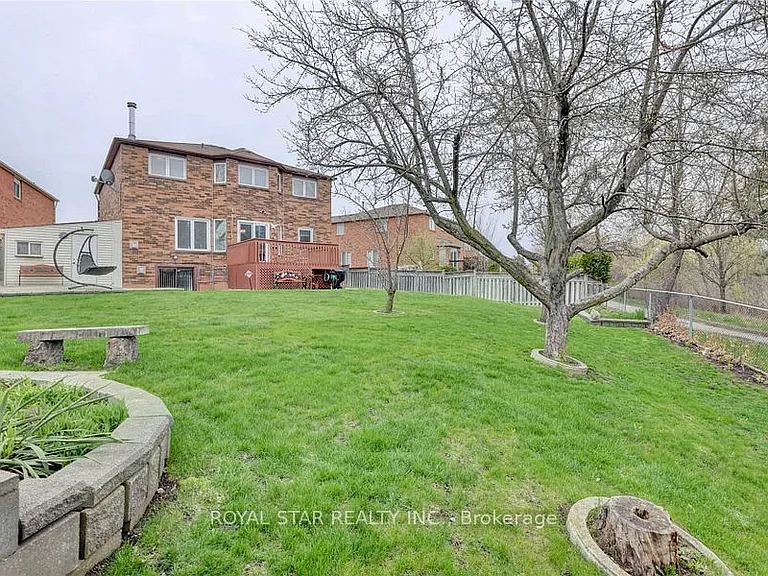 5223 Tagish Ct #BASEMENT — Photo 8