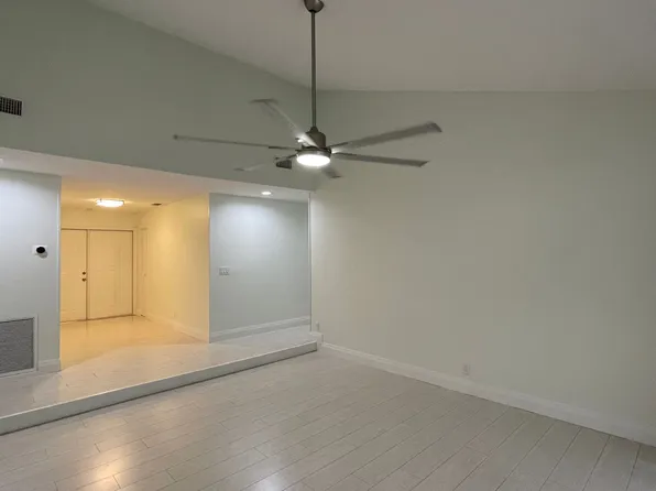 18316 181st Cir S, Boca Raton, FL 33498